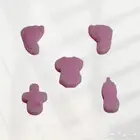 شموع معطرة صغيرة