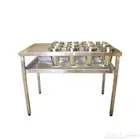 طاولة مذبح دجاج و سمان و بط