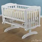 للبيع سرير مواليد و للبيع دباب شحن