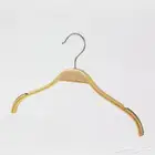 علاقات خشب نظيفه جدا