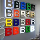 لوحات حروف بارزة واستيكرات