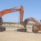 لكل الشغال لدينا بكليانت و4عرجاء حفريات مشاريع بنيان خزانات