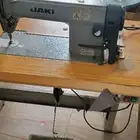 مكينة خياطة جوكي استخدام قليل حشمة .على السوم.