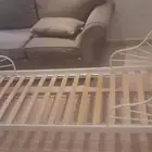 سرير مستعمل للبيع