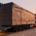 لوبد لنقل المعدات والسيارات الغرف في الرياض وما حولها
