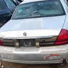 فورد ماركيز موديل 2006للبيع قطع غيار فقط