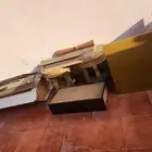 دولاب وطاولتين خشب مستخدم