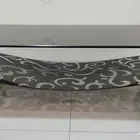 طاولة زجاج