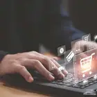 شريك علاقات عامة  وخدمات أعمال