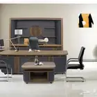 اثاث مكتبي كلاسيكي ومودرن