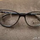 للبيع نظاره طبيه تركي أسود جديده