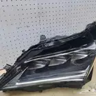 للبيع شمعه يسار لكزز RX 2017