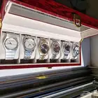 ساعات أوتوماتيكية وكوارتز للبيع