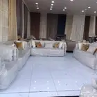 كنب مدور الاهبه الجديد ثلاث كبير وثنين كرسي خشب سويدي