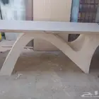 مكتب او طاولات