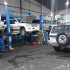 قير صالون لاندكروزر 2003 مع التركيب والضمان