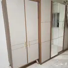غرفة نوم كاملة بجودة عالية وشكل عصري للبيع شبه جديد