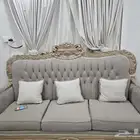 كنب فخم كبير ذهبي للبيع مستعجل