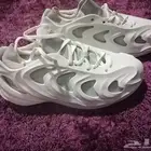 حذاء رجالي رياضي كوبي اديداس