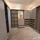 دواليب تفصيل خشب مستعمل للبيع 0