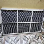 طاوله وتنك ماء