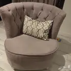 للبيع كنب مكون من ثلاث قطع