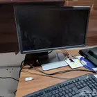 كمبيوتر مكتبي وجهزة كاشير بسعر مميز