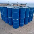 براميل حديد وبلاستيك نظيف