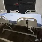 سرير طبي كهربائي عرض متر