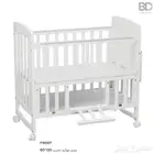 سرير أطفال ومواليد