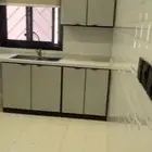للإيجار دور اول في فيلا   حي الخليج