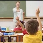 مدرسة لغة عربية و لغة إنجليزية و رياضيات