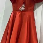 فستان مقاس s لبس مره واحده شريته ب350 ابيعه ب150