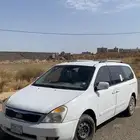كيا كرنفال 2012