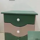 للبيع 2 دولاب   تسريحة   2 كامدينه