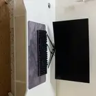 شاشة و طواله