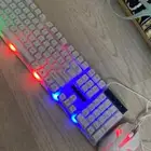 كيبور وماوس للبيع جديد له 4ايام عندي