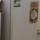 ثلاجه حجم متوسط  للغرف