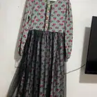 ملابس جديد غير ملبوسه