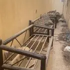 كراسي حديد