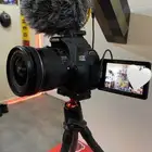 معدات لصناع المحتوى   كانون D250