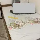 سرير خشب