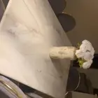 طاولة طعام مكونة من ست كراسي
