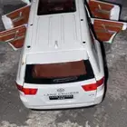 مجسم لاند كروزر للبيع