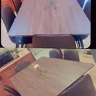 طاولة الطعام