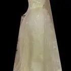 فستان للبيع