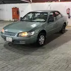 للبيع كامري 2001 Xli لمتد المكينه و القير شرط اللون عشبي