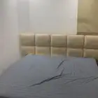 بيع سرير جديد نظيف مع مرتبه وطاوله
