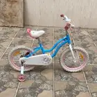 بسكليت بنات