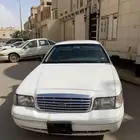 فورد فكتوريا 2002